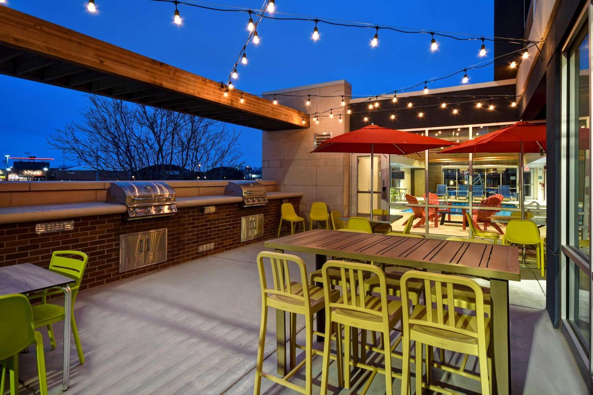 Home2 Suites Wichita Downtown Delano, Ks Esterno foto