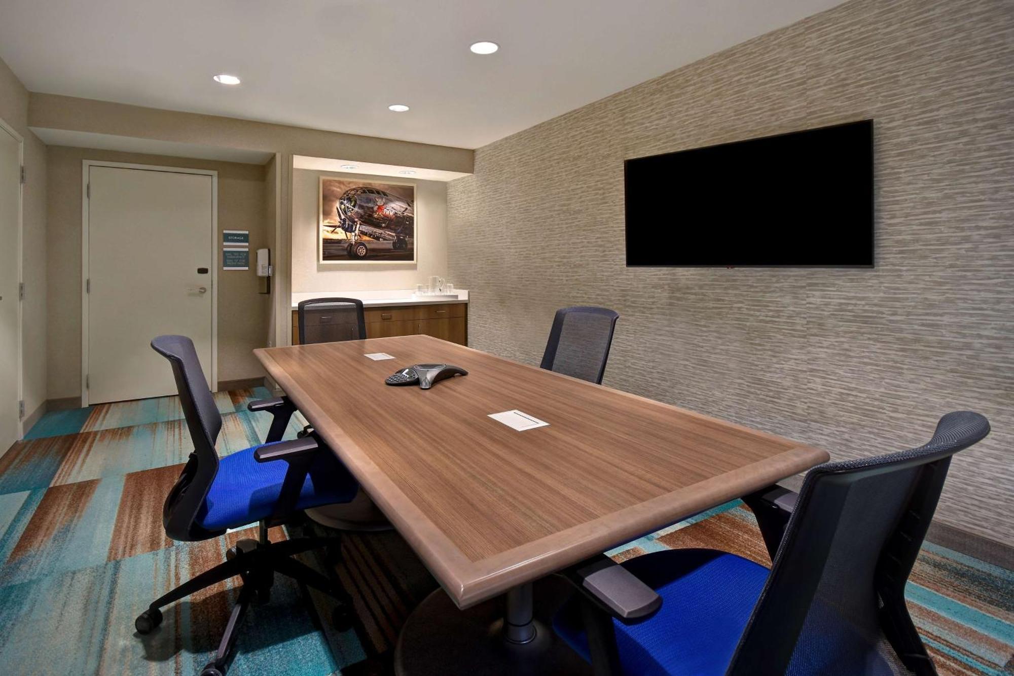 Home2 Suites Wichita Downtown Delano, Ks Esterno foto